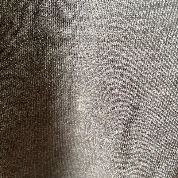 Levi’s Women’s Dark Grey Crewneck Sweatshirt - Picture 4 of 6